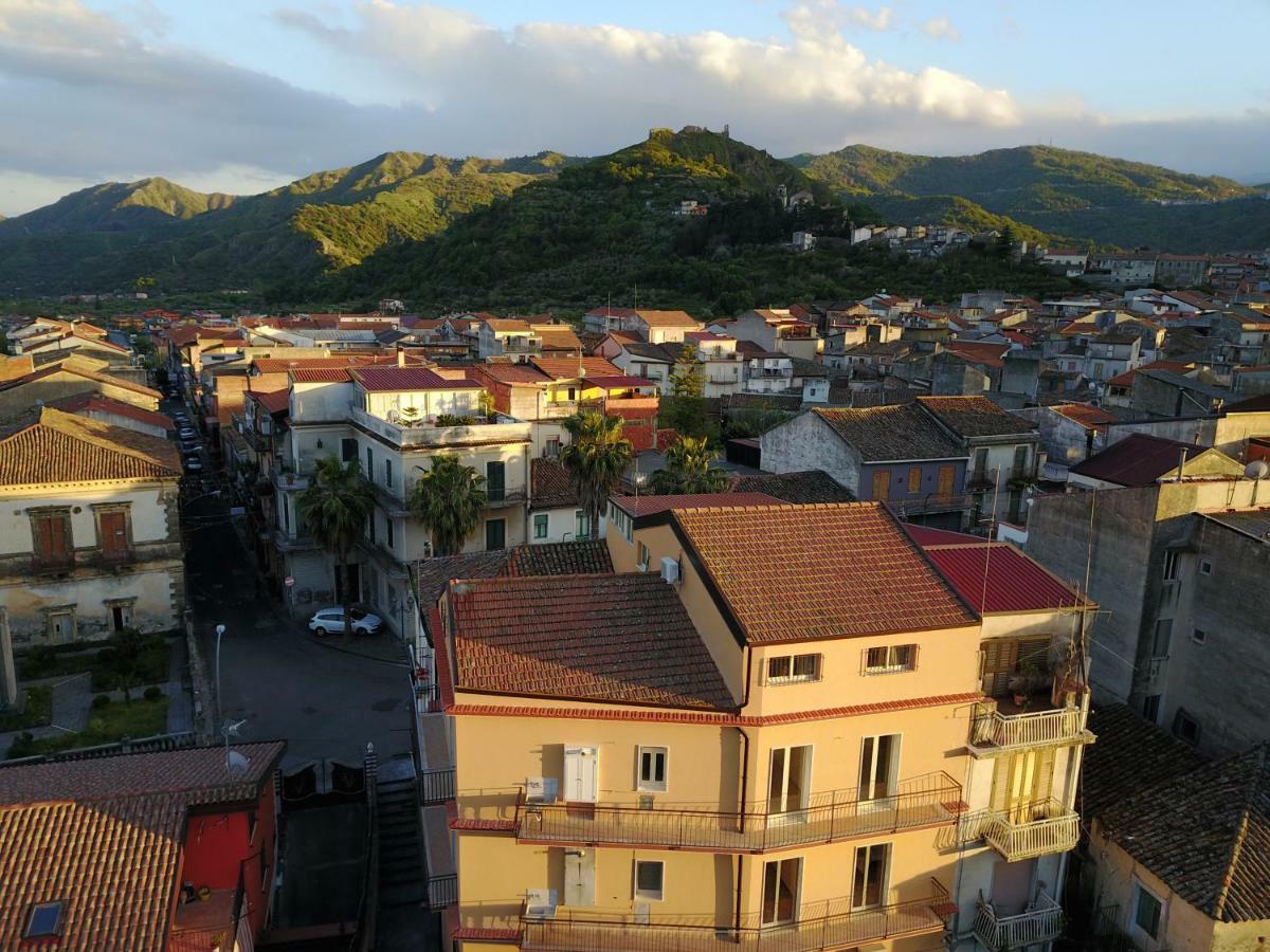 Casa Catena Francavilla di Sicilia Exteriör bild